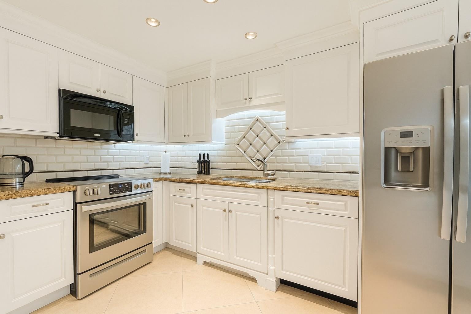 3460 S Ocean Boulevard 608 — photo 7