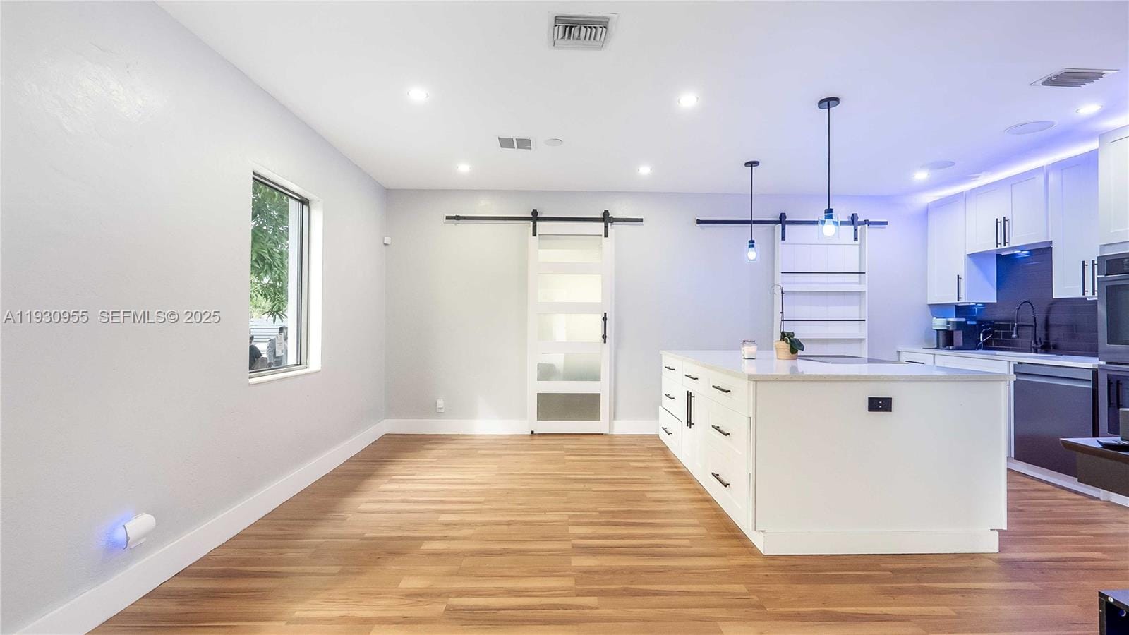 817 NW 17th Street — photo 5