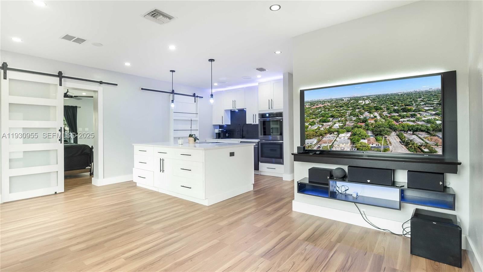 817 NW 17th Street, Fort Lauderdale, FL 33311, Fort Lauderdale