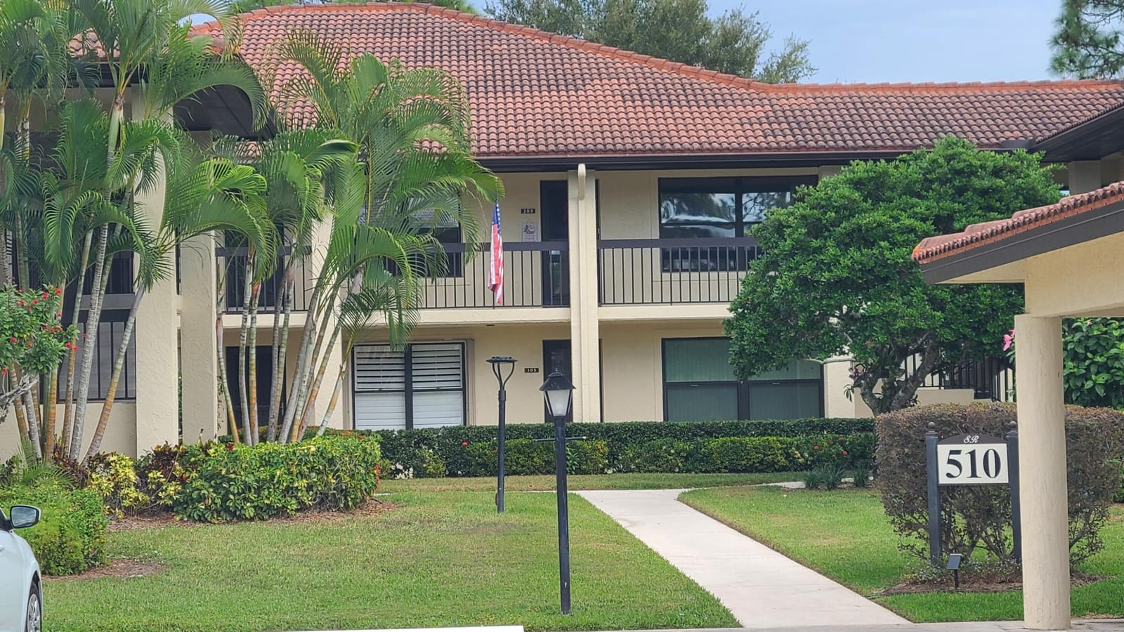 510 SW South River Drive 204, Stuart, FL 34997 photo 1
