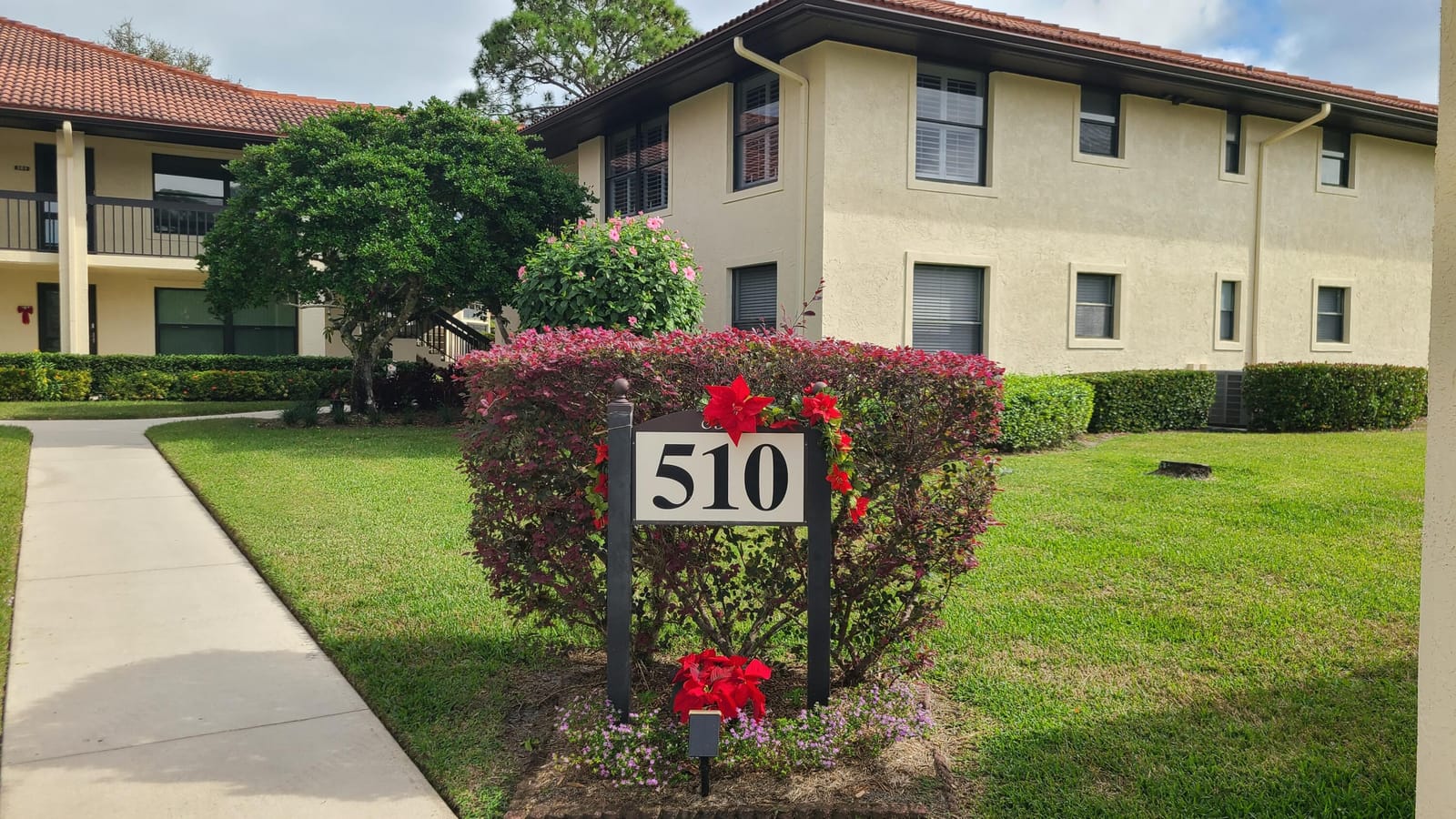 510 SW South River Drive 204, Stuart, FL 34997 photo 2