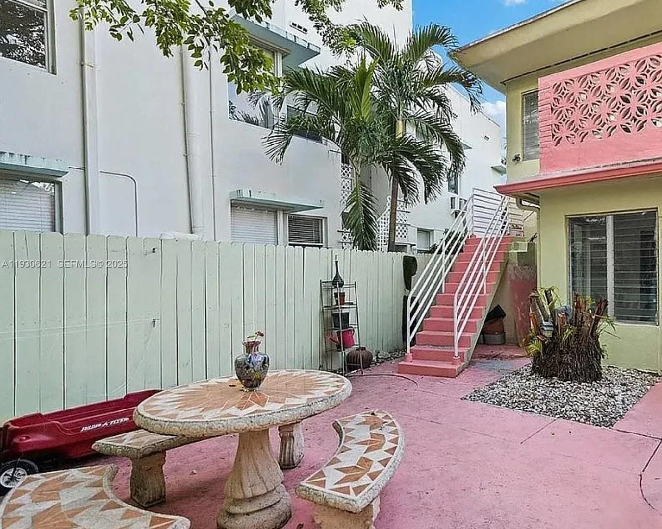 2822 Pine Tree Drive, Miami Beach, FL 33140 photo 7