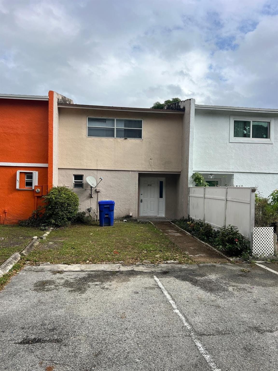 950 SW 74th Avenue 950, North Lauderdale, FL 33068