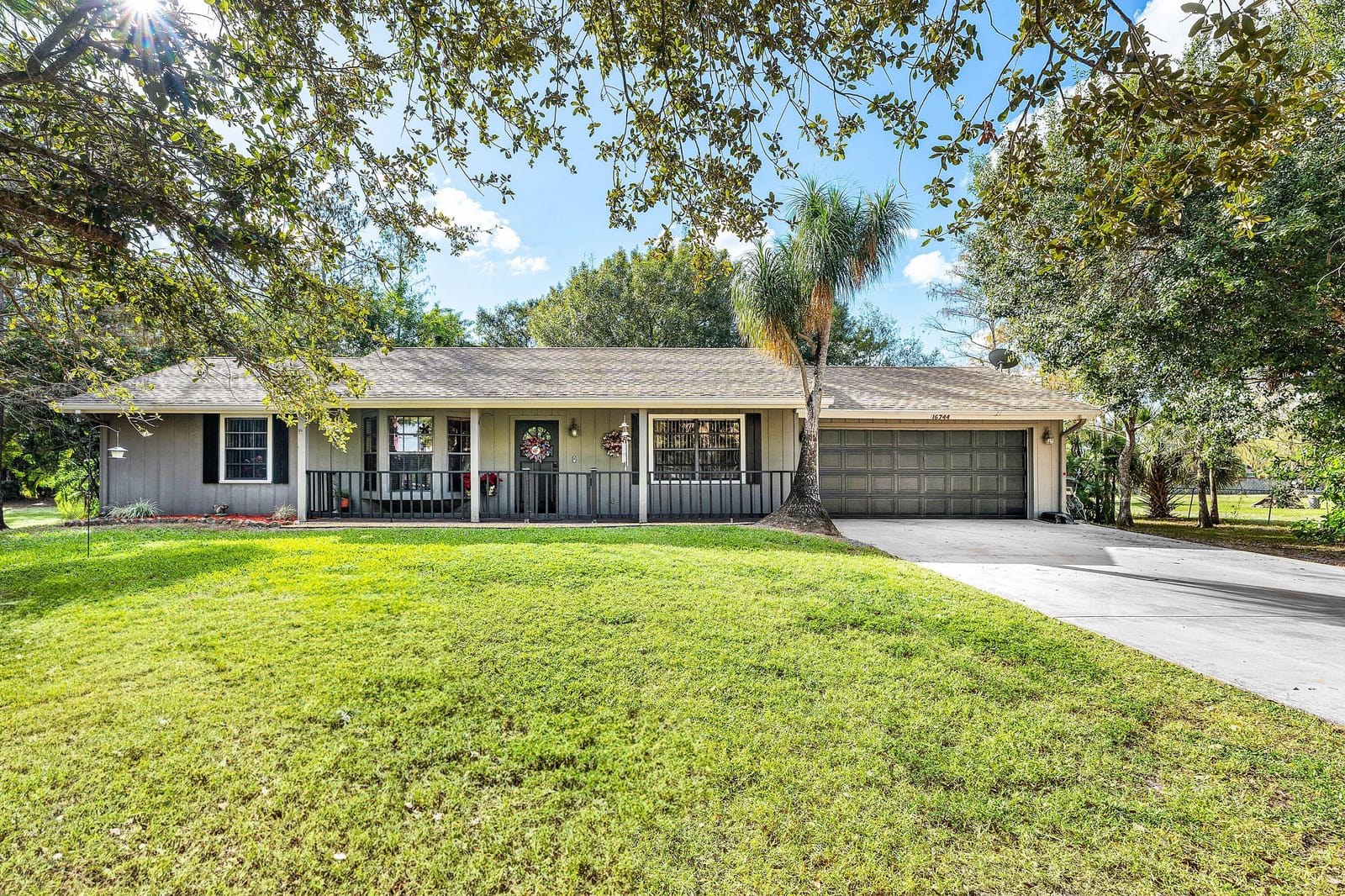 16744 E Lancashire Drive, Loxahatchee, FL 33470