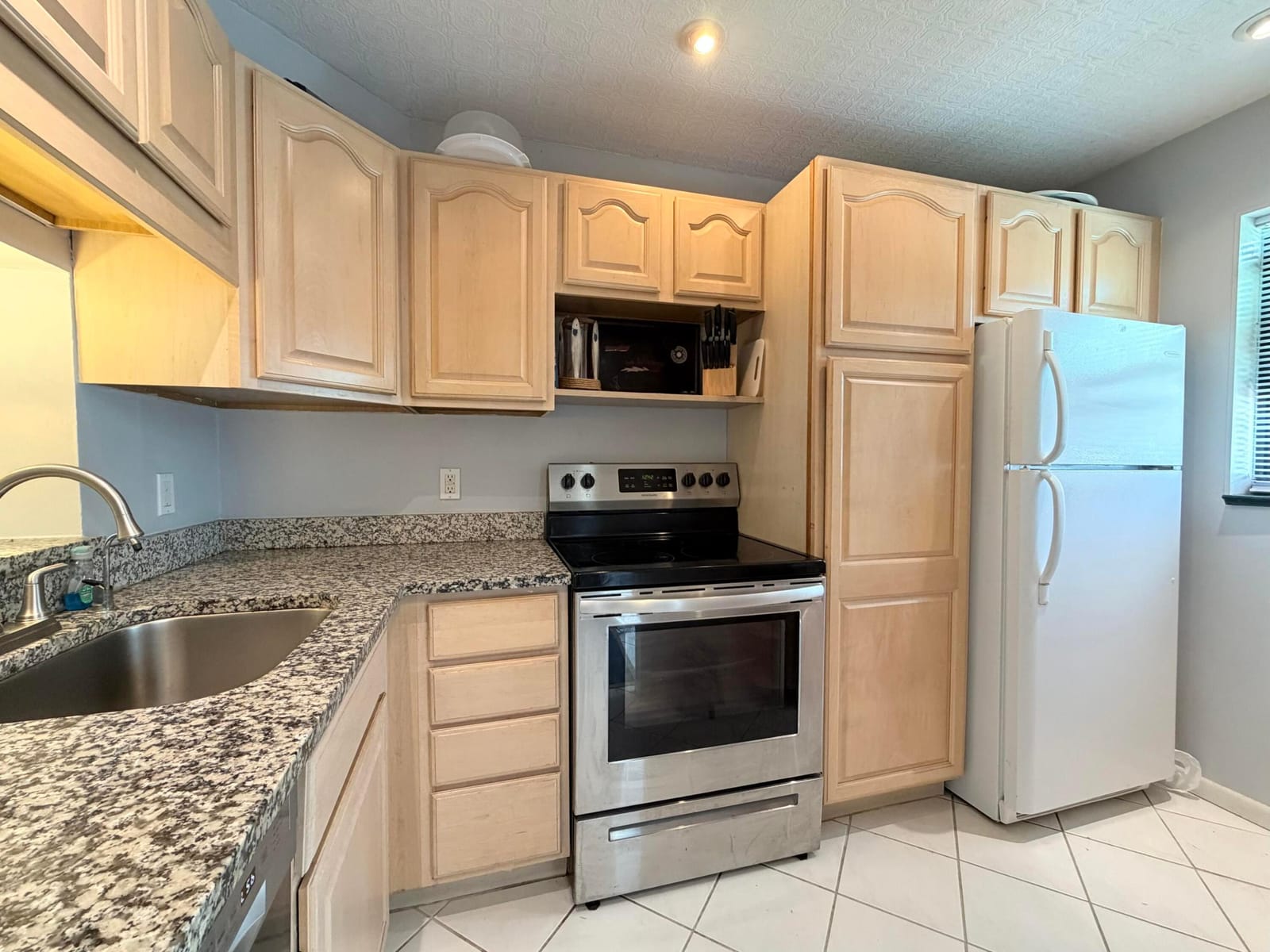 4235 N Highway A1a 14 — photo 8
