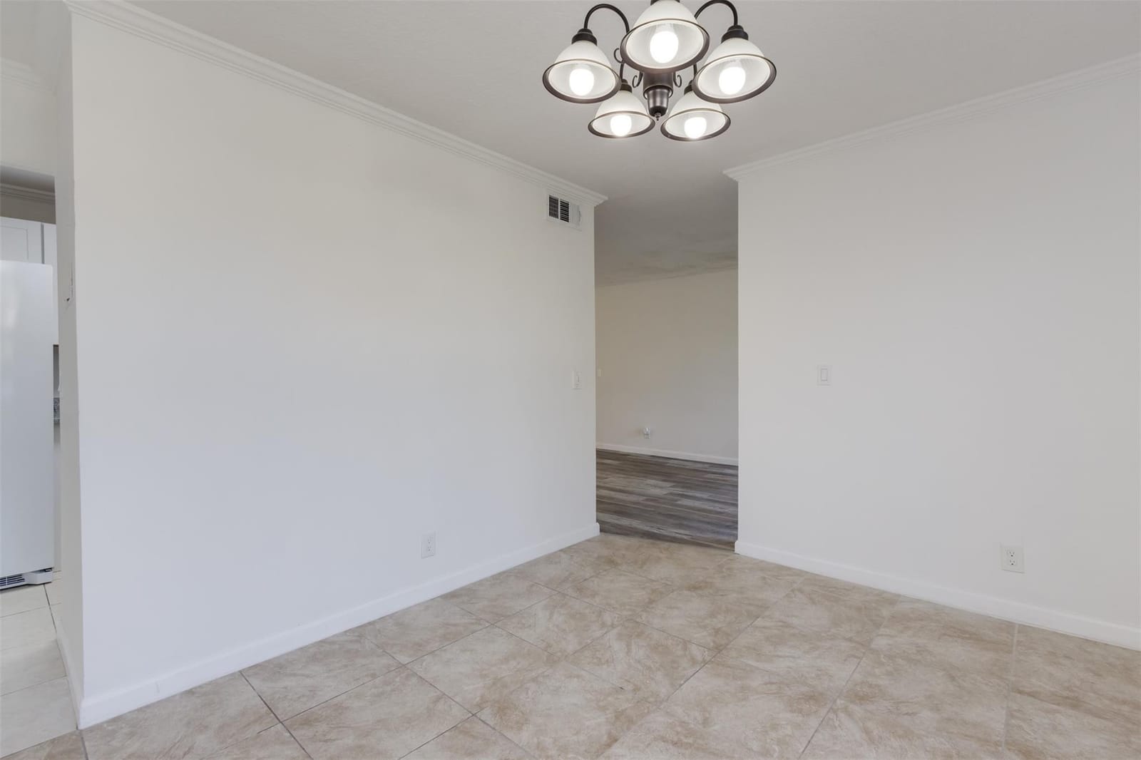 9410 Live Oak Place 203 — photo 10