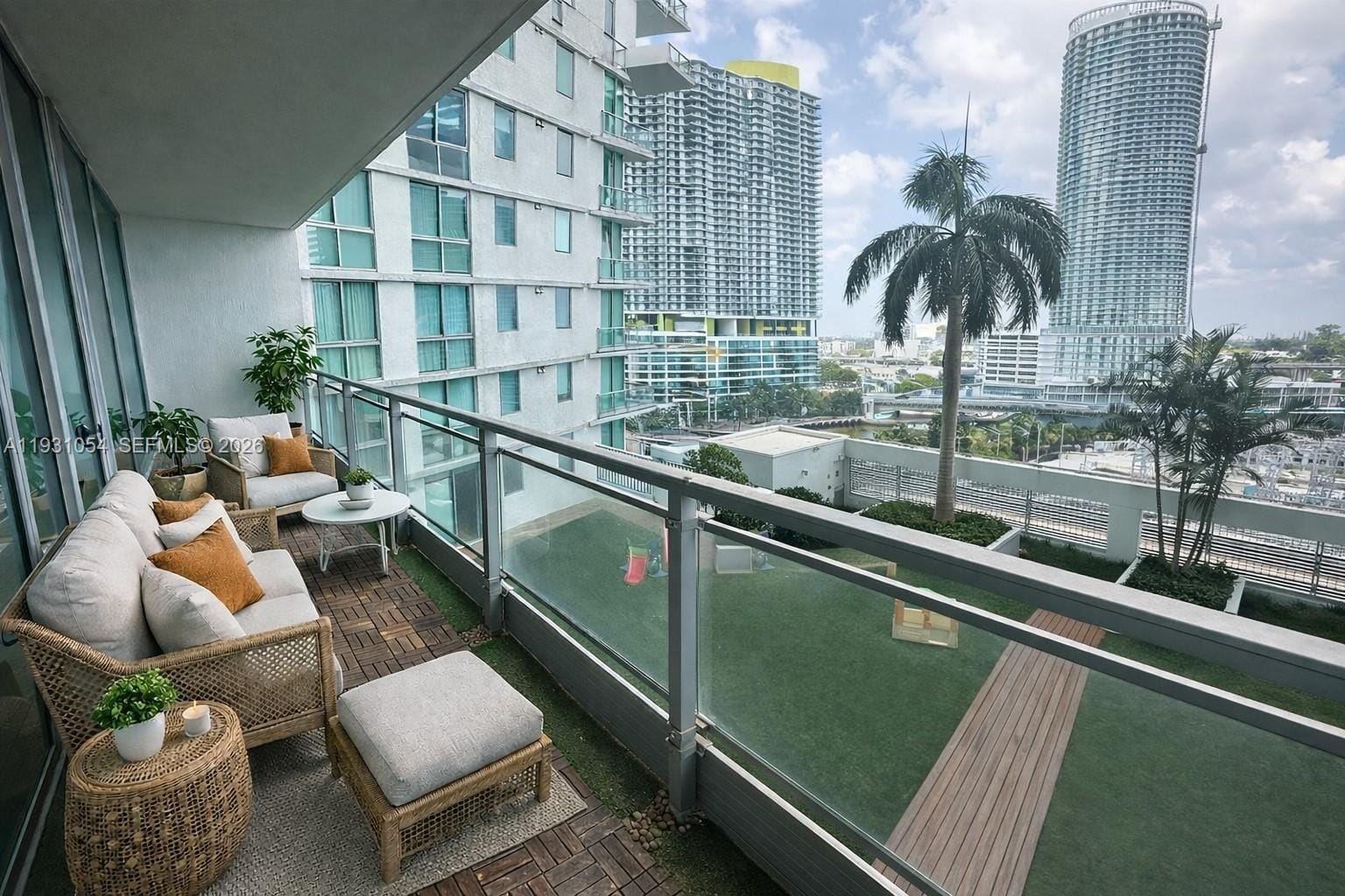 92 SW 3rd Street 1408, Miami, FL 33130 photo 4