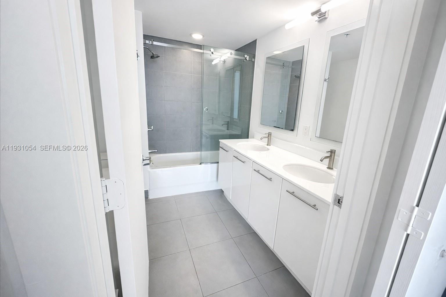 92 SW 3rd Street 1408, Miami, FL 33130 photo 7
