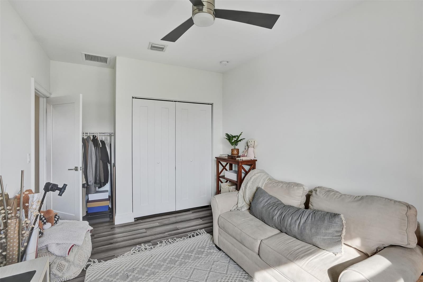 233 NE 11th Street 233, Fort Lauderdale, FL 33304 photo 16