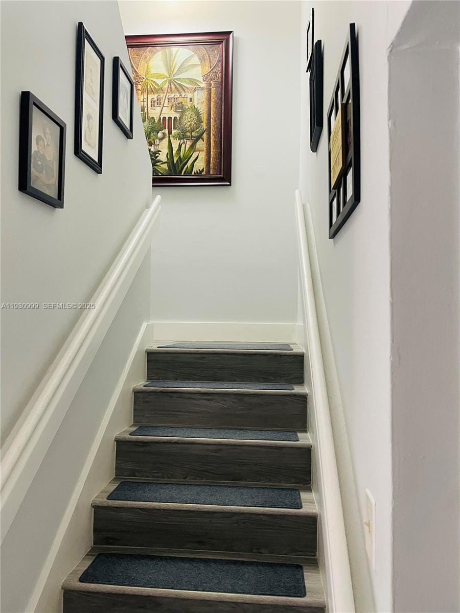 11527 SW 90th Terrace, Miami, FL 33176 photo 9