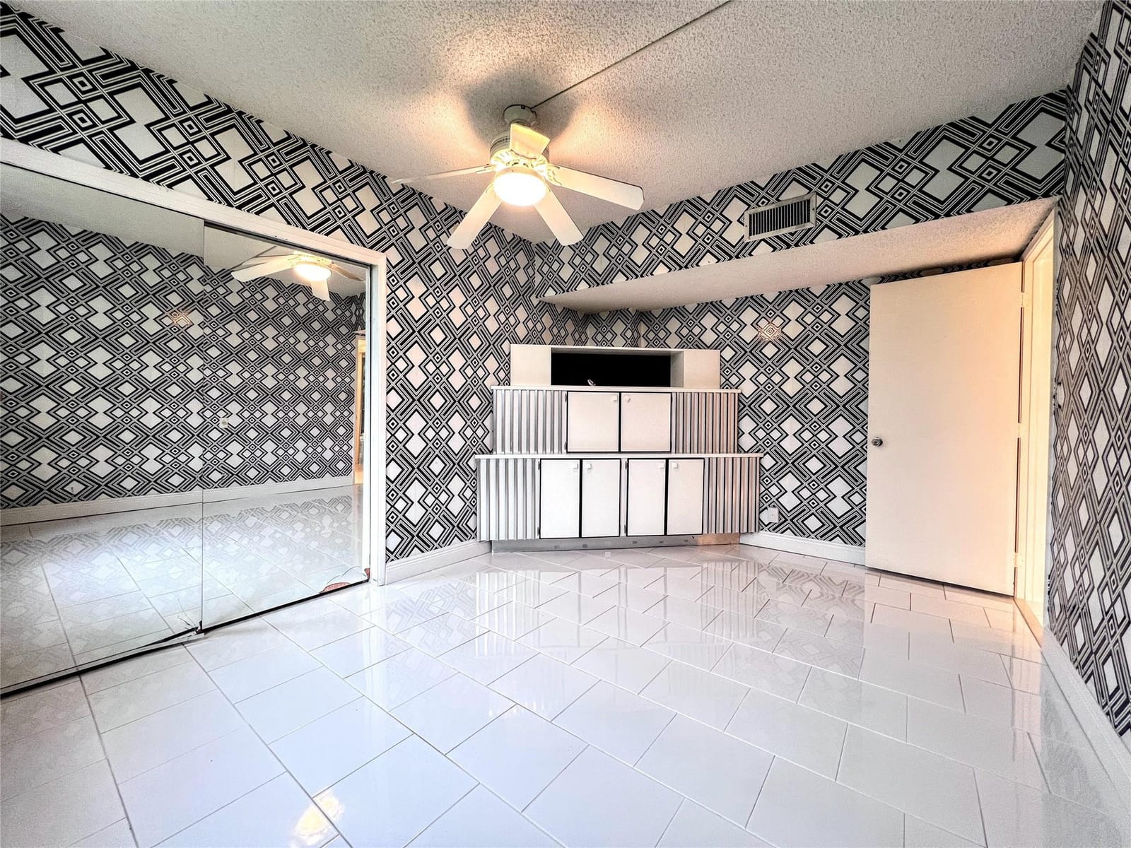 800 Cypress Grove Drive 106, Pompano Beach, FL 33069 photo 22