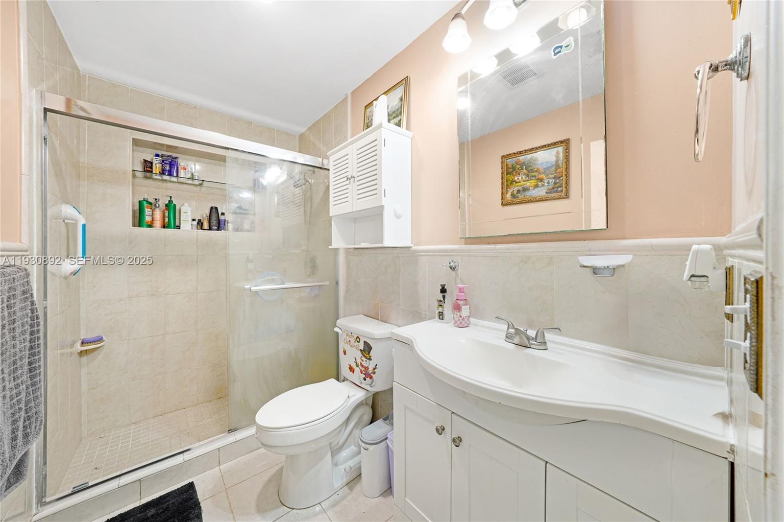 618 W 32nd Street — photo 12