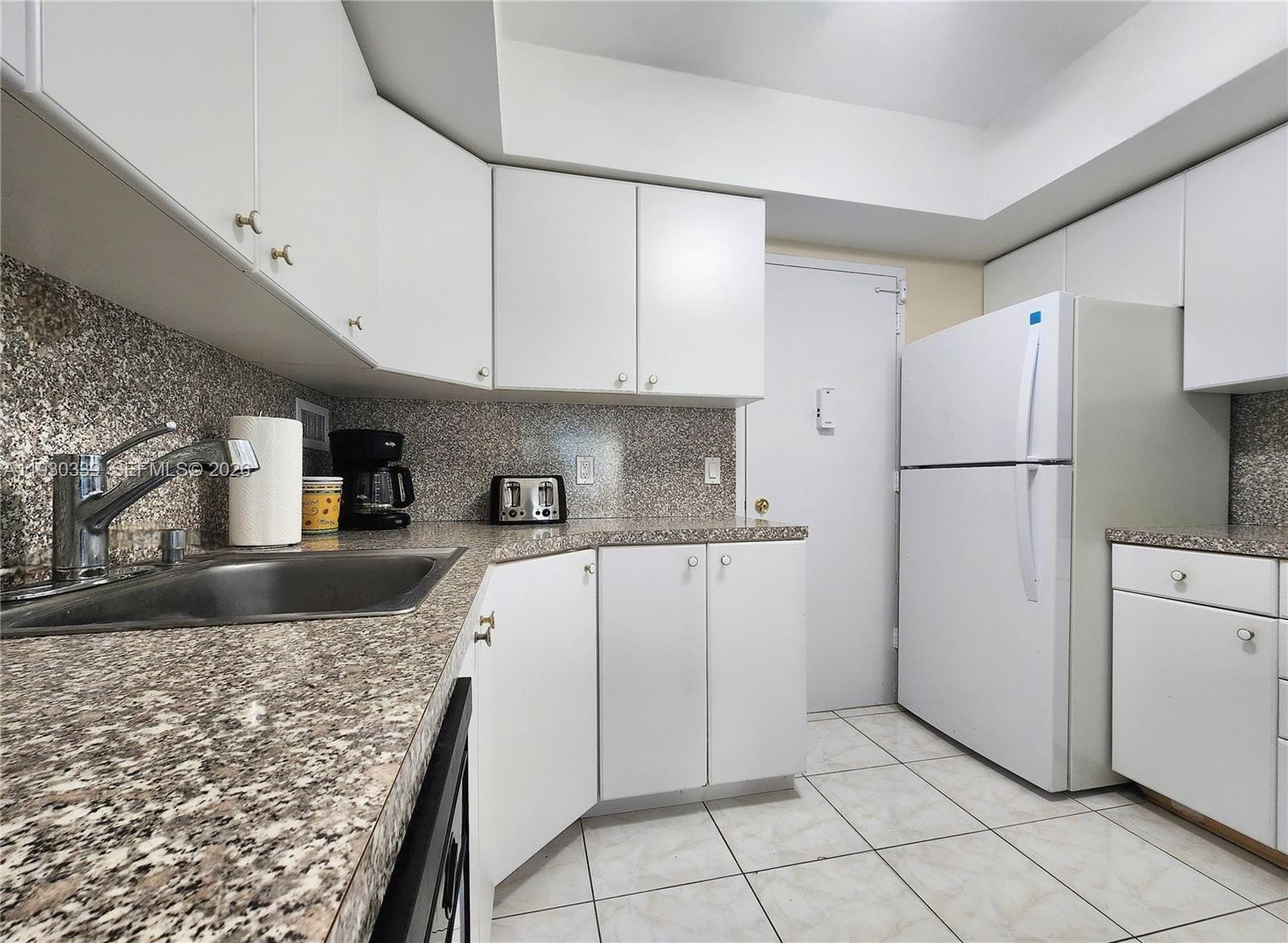 3505 S Ocean Drive 508 — photo 8