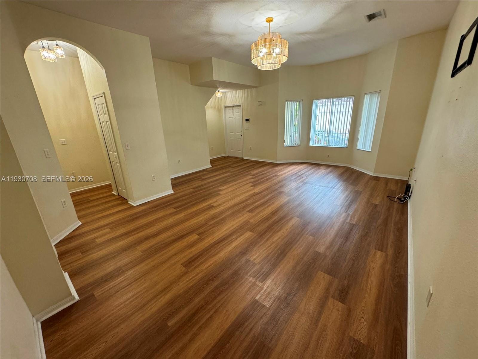 2452 SE 19th Court — photo 2