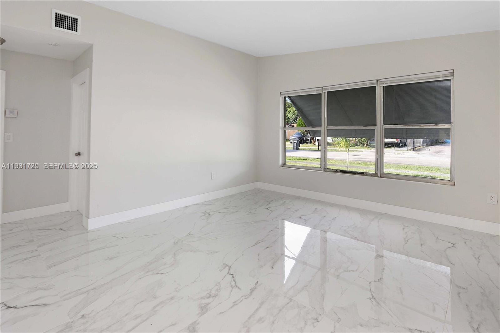 3601 SW 44th Avenue, West Park, FL 33023 photo 2