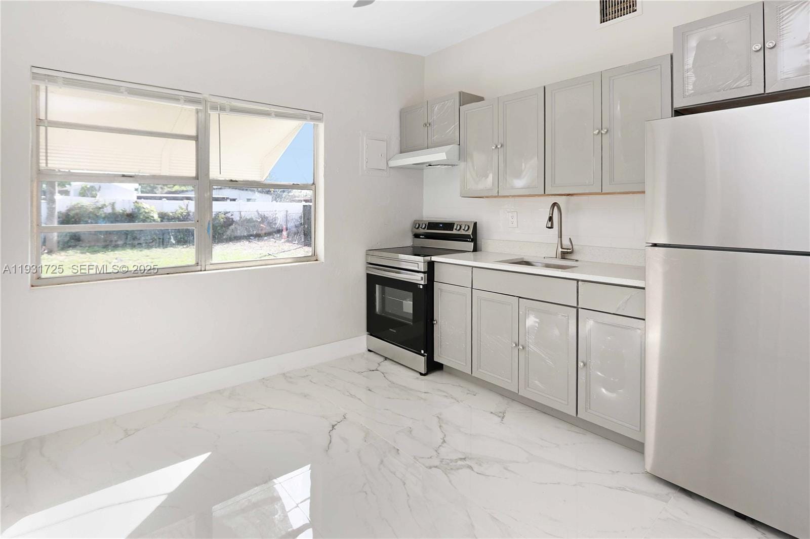 3601 SW 44th Avenue, West Park, FL 33023 photo 9