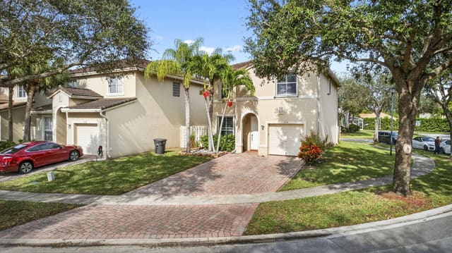 4159 Lake Tahoe Circle, sold in Briger Pars G, H And J, West Palm Beach, FL
