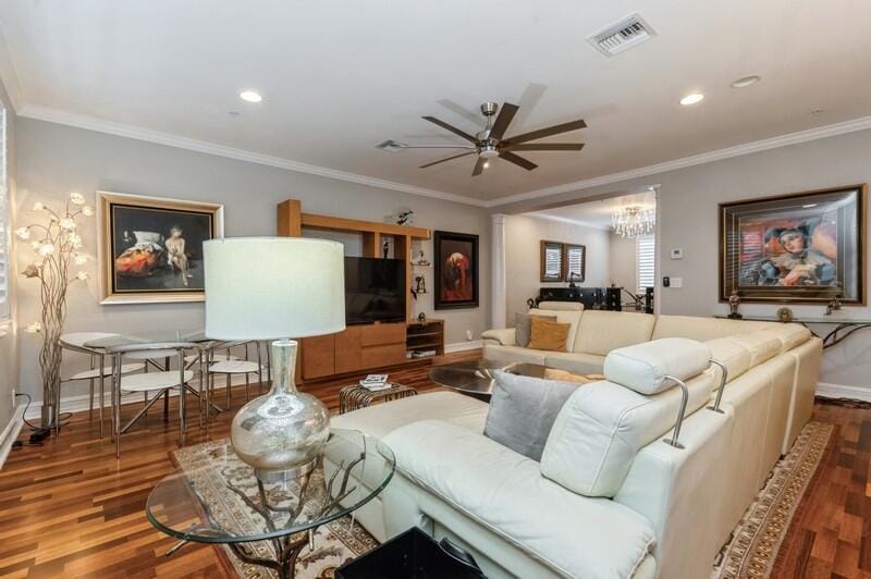 310 E Mallory Circle — photo 12