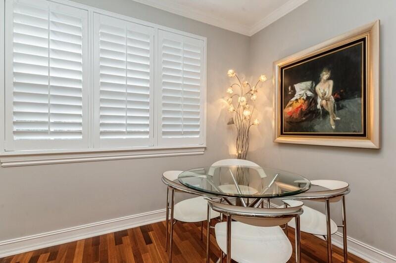 310 E Mallory Circle — photo 10