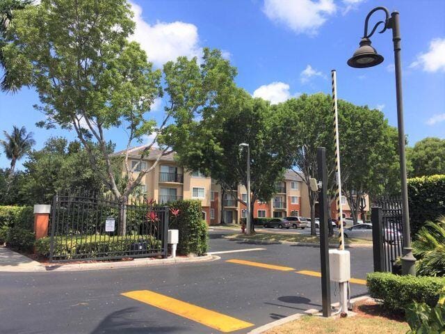 4155 N Haverhill Road 1409, West Palm Beach, FL 33417 photo 3