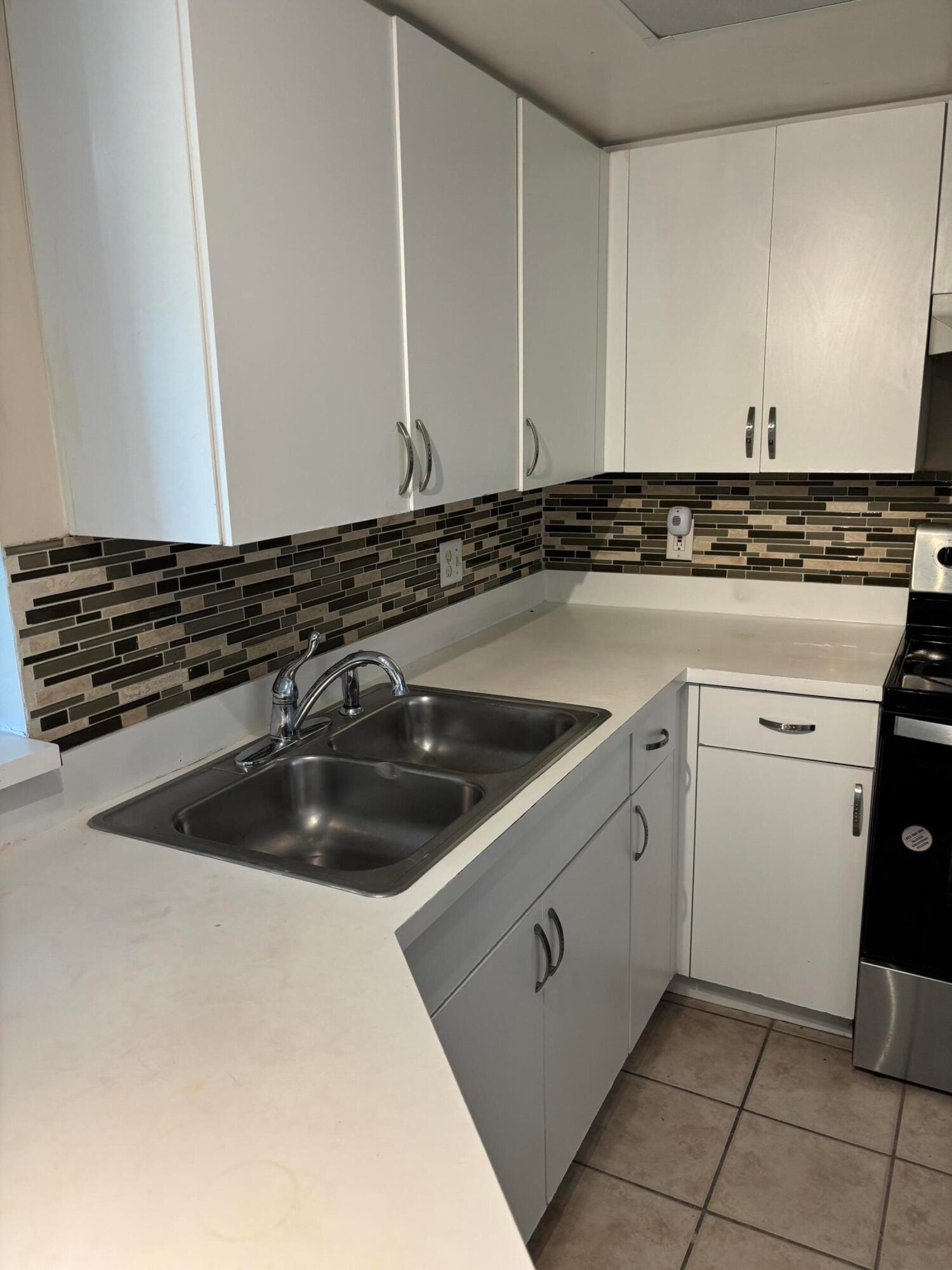 4155 N Haverhill Road 1409, West Palm Beach, FL 33417 photo 4