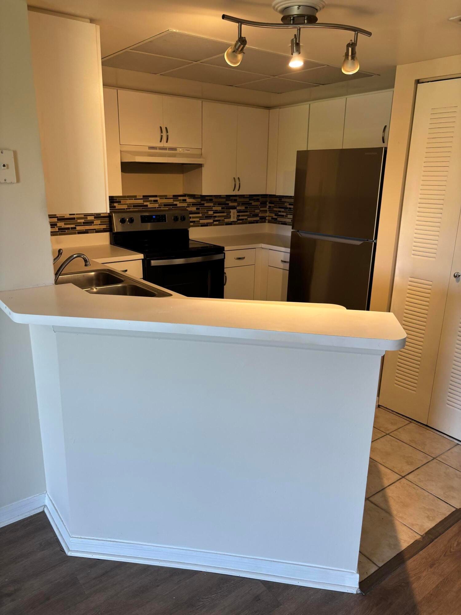 4155 N Haverhill Road 1409, West Palm Beach, FL 33417 photo 7