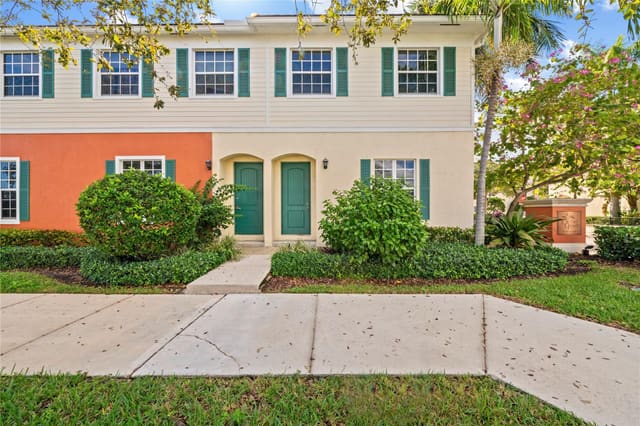 197 SW 6th Place 197, sold in Orchid Grove, Pompano Beach, FL