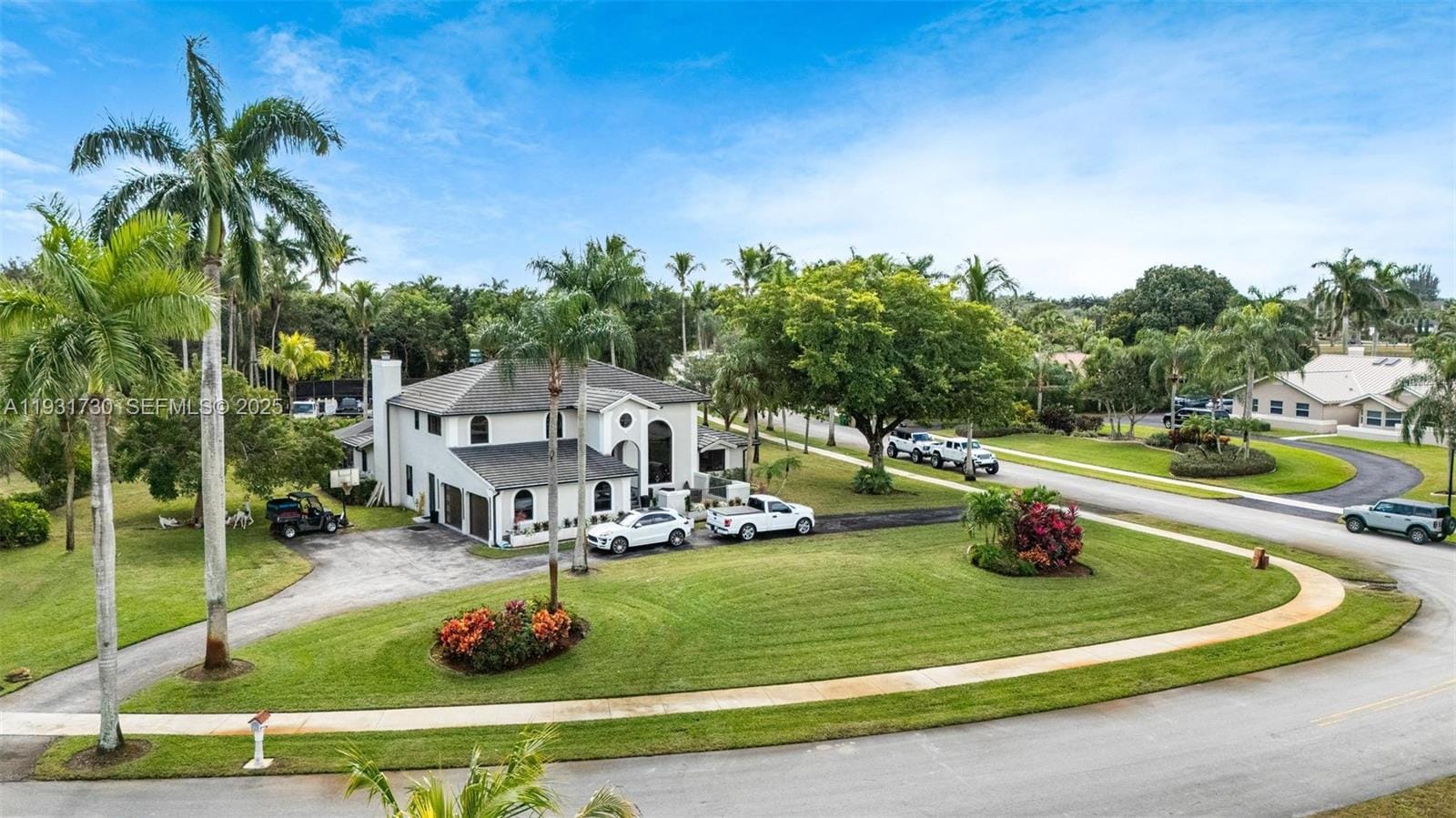 13840 Chatham Place, Davie, FL 33325