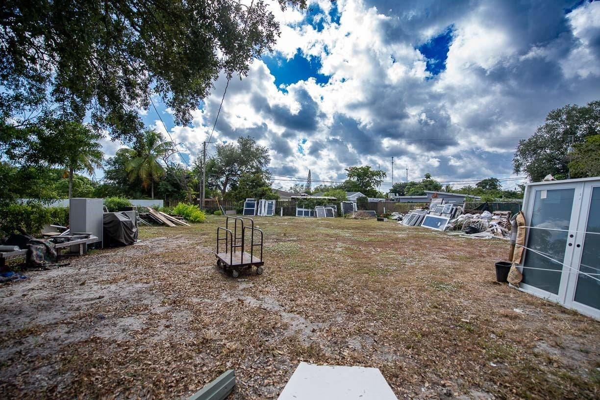5738 W Hallandale Beach Boulevard, West Park, FL 33023 photo 19