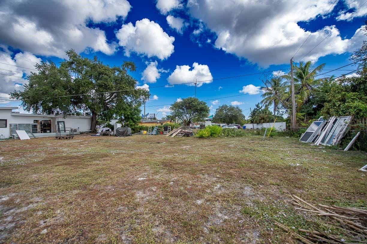 5738 W Hallandale Beach Boulevard, West Park, FL 33023 photo 22
