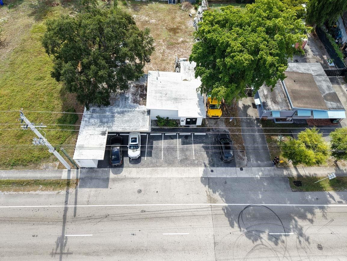 5738 W Hallandale Beach Boulevard, West Park, FL 33023 photo 30