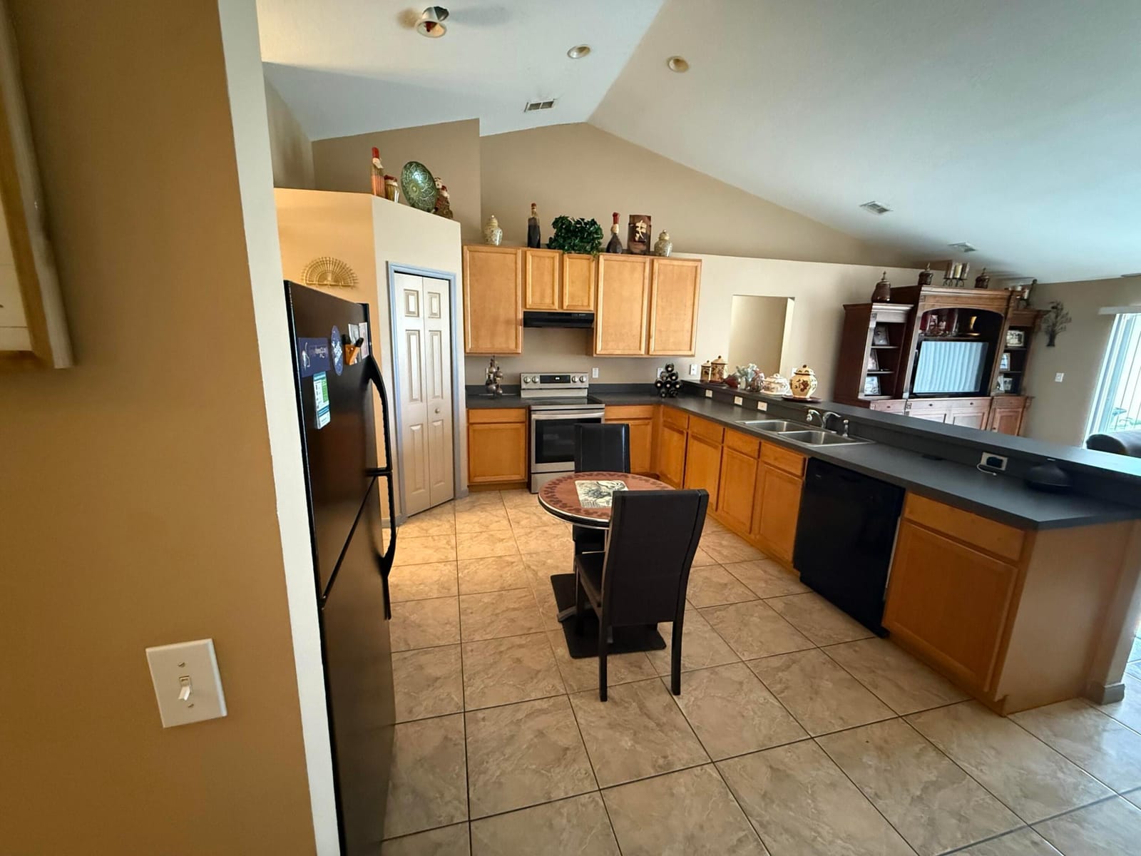 4010 Watkins Road — photo 7