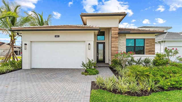 9603 St Germain Drive, sold in L'Ambiance At Avenir, Palm Beach Gardens, FL