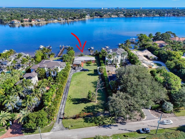 5297 Pennock Point Road, sold in Pennock Point, Jupiter, FL