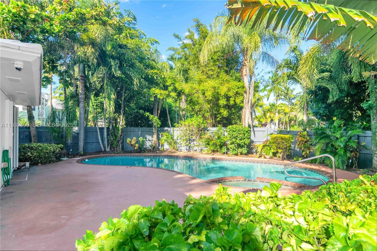 205 NE 16th Terrace, Fort Lauderdale, FL 33301 photo 3