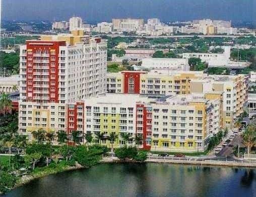 2001 Biscayne Boulevard 2608 — photo 9