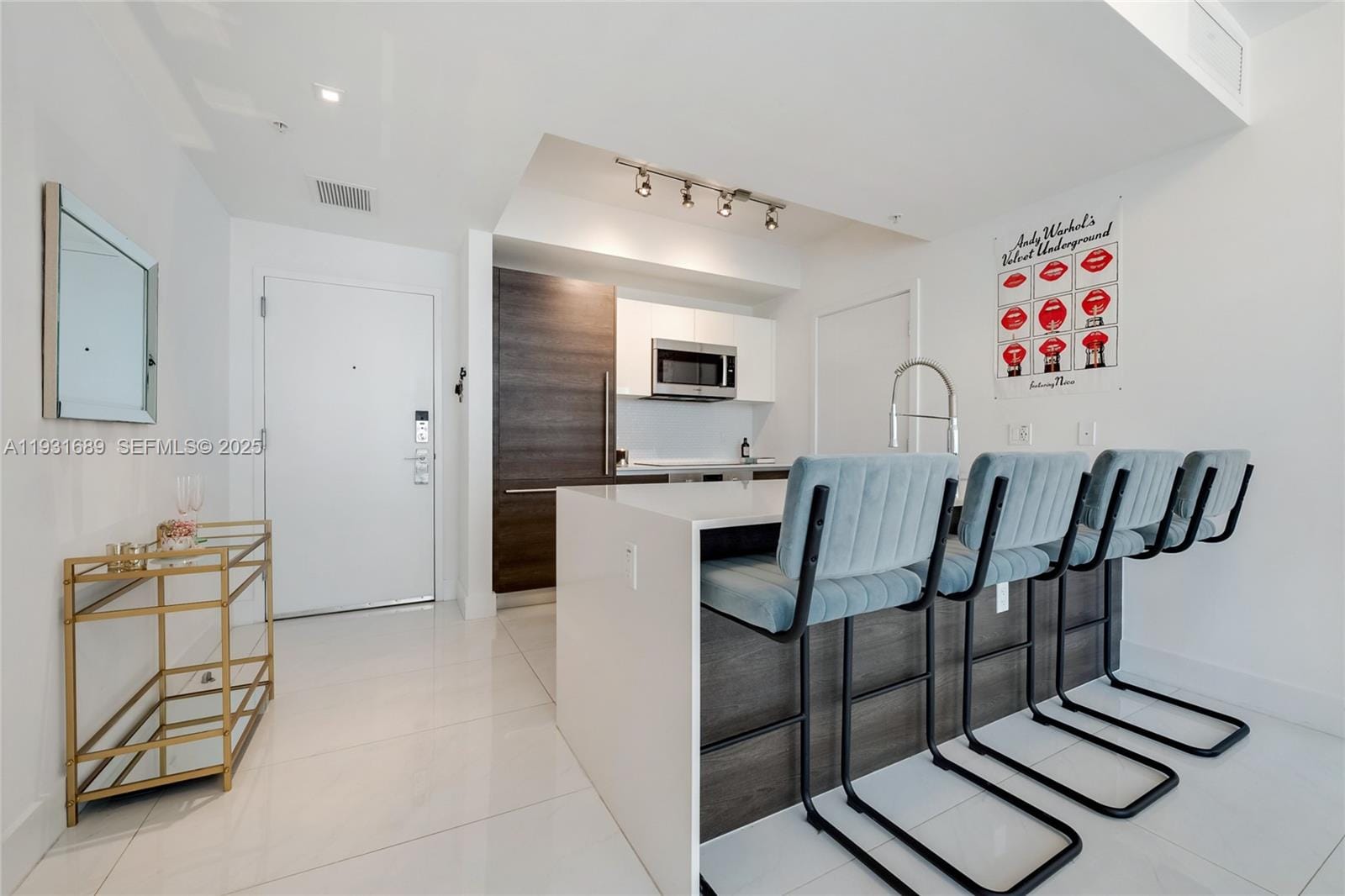 301 Altara Avenue 509 — photo 4