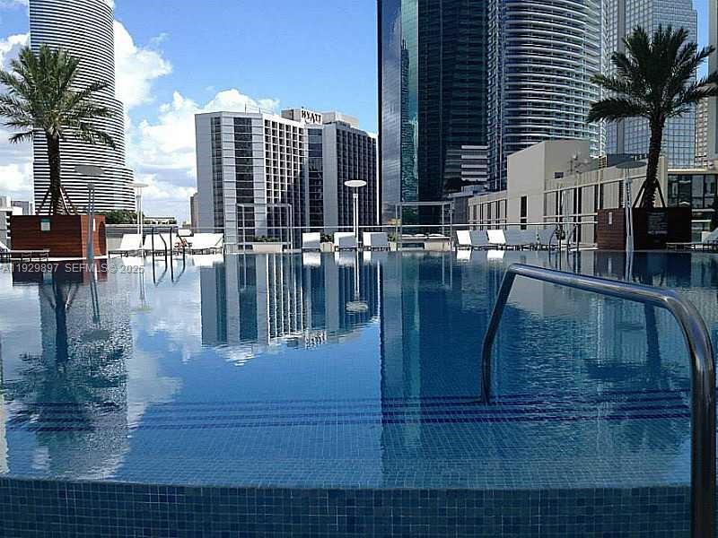 500 Brickell Avenue 2303, Miami, FL 33131, Miami
