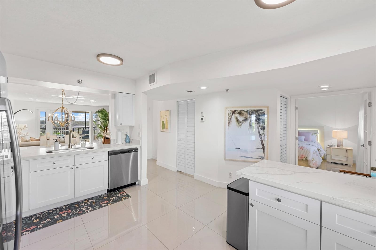 2202 S Cypress Bend Drive 606 — photo 12
