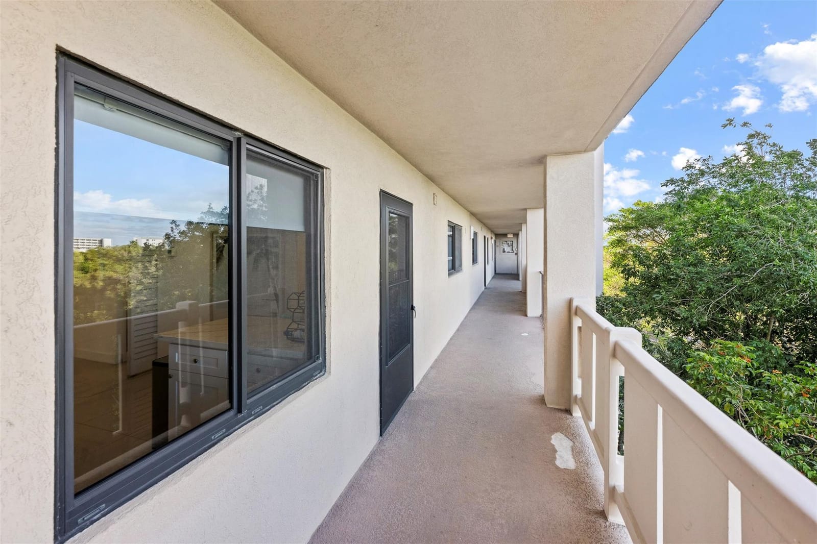 2202 S Cypress Bend Drive 606, Pompano Beach, FL 33069 photo 24