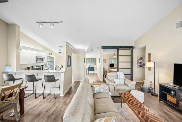10423 S Circle Lake Drive 202, sold in Palm Chase Lakes Condo, Boynton Beach, FL