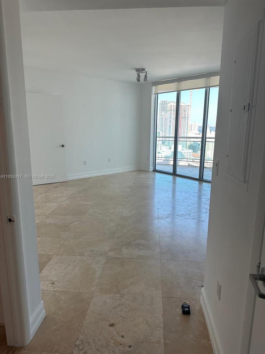 350 S Miami Avenue 2913, Miami, FL 33130 photo 14