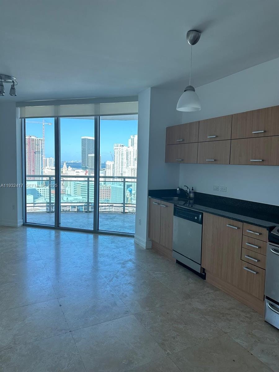 350 S Miami Avenue 2913 — photo 5