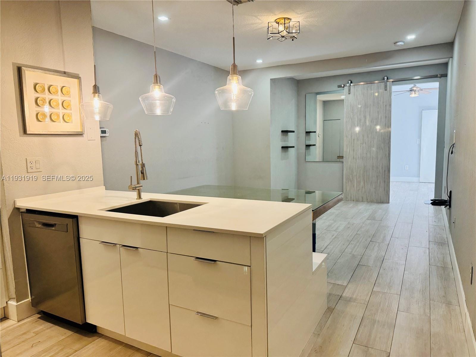 2734 Bird Avenue 106 — photo 3