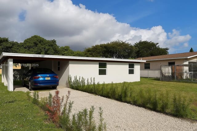 2501 NW 21st Street, sold in North West Lauderdale, Fort Lauderdale, FL