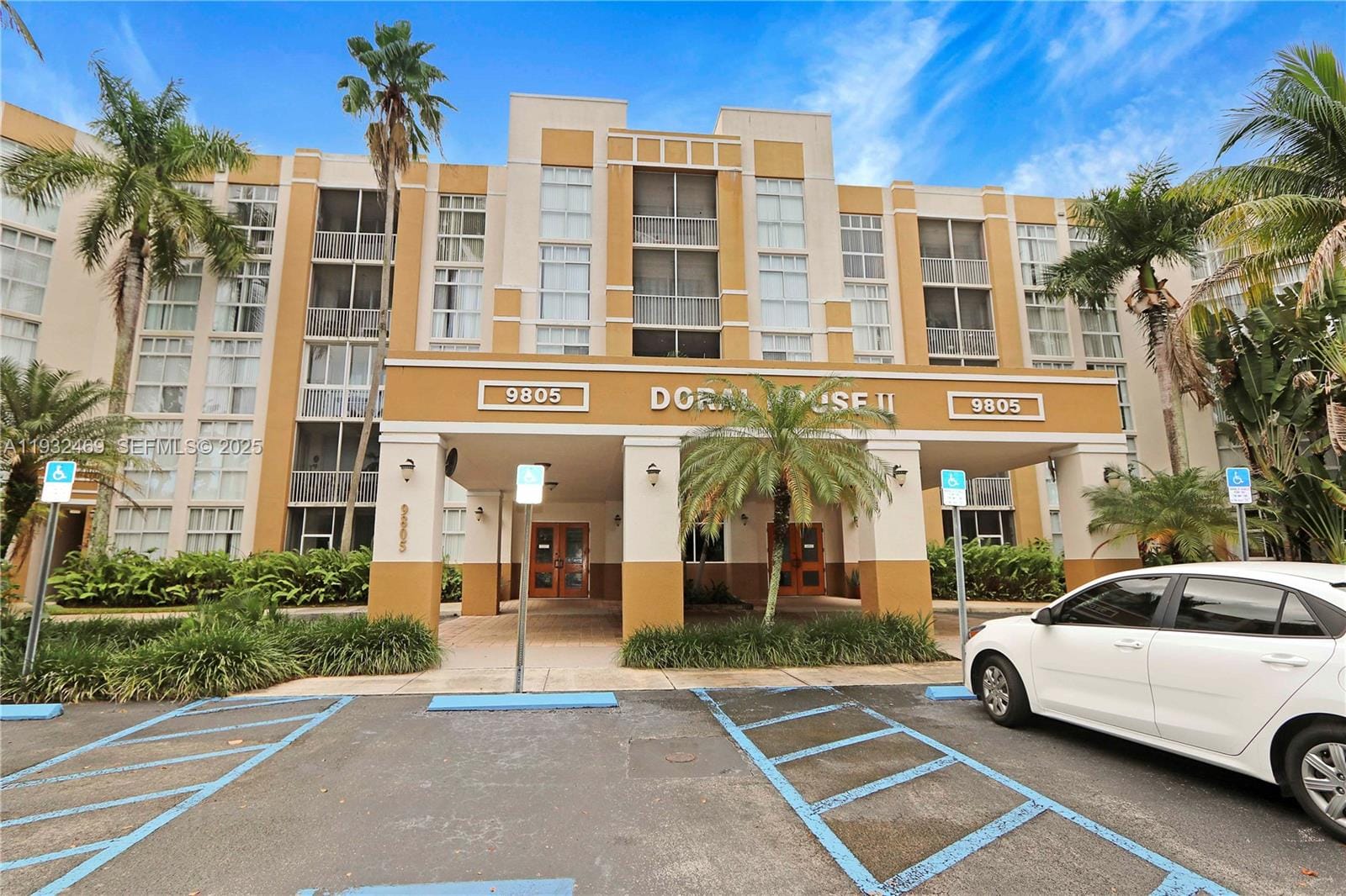 9805 NW 52nd Street 102, Doral, FL 33178 photo 1