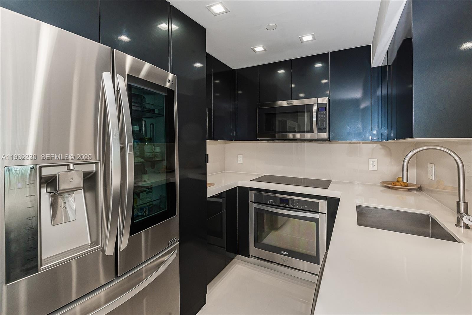 1000 West Avenue 327, Miami Beach, FL 33139 photo 16