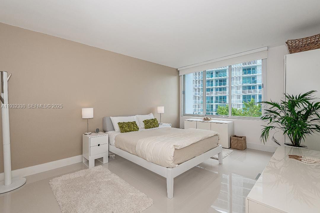 1000 West Avenue 327, Miami Beach, FL 33139 photo 20
