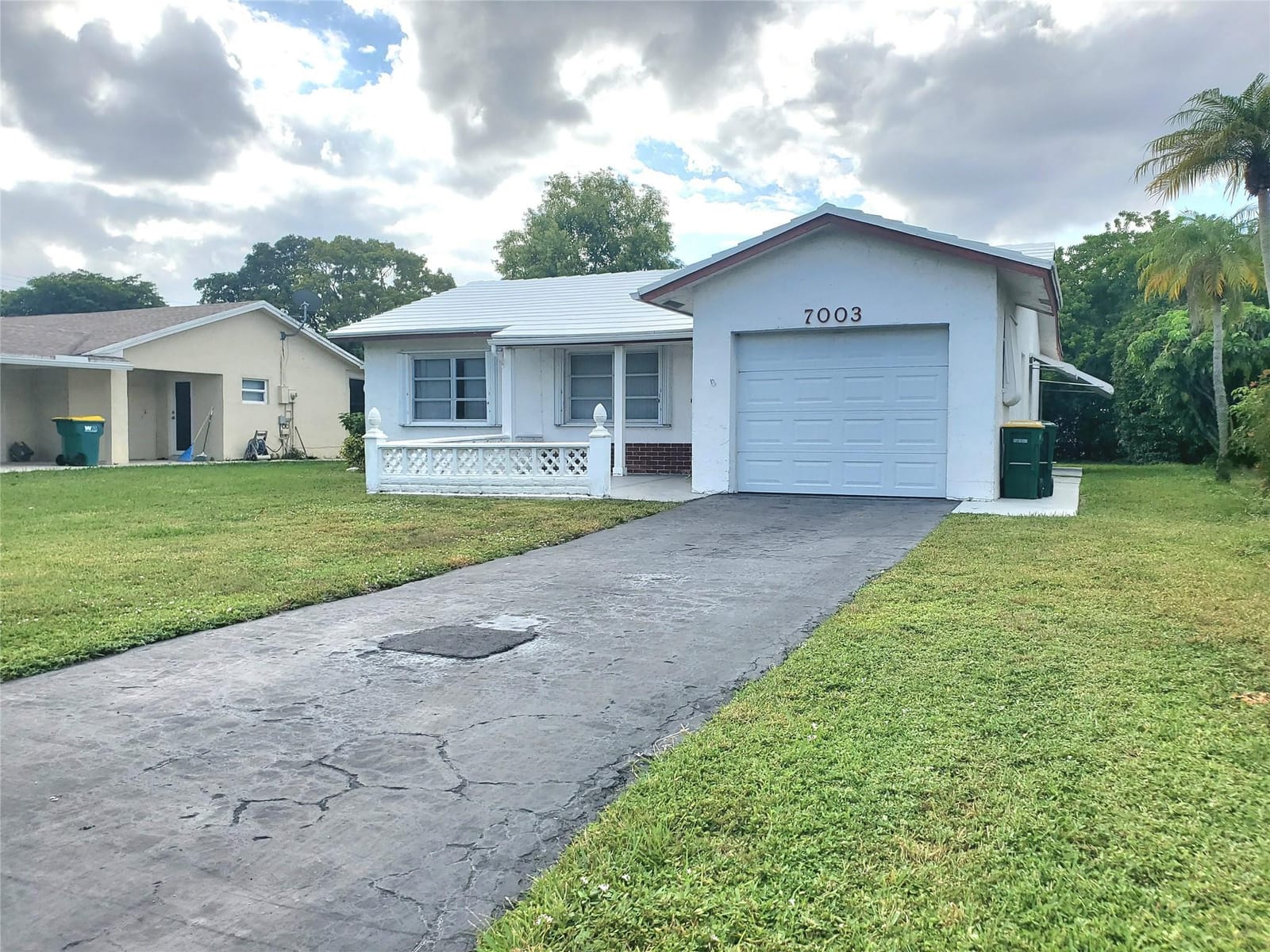 7003 NW 94th Terrace — photo 3