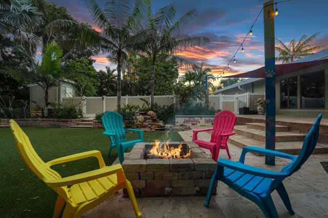 1110 Kriss Lane, sold in Greenwood Cove, Jupiter, FL